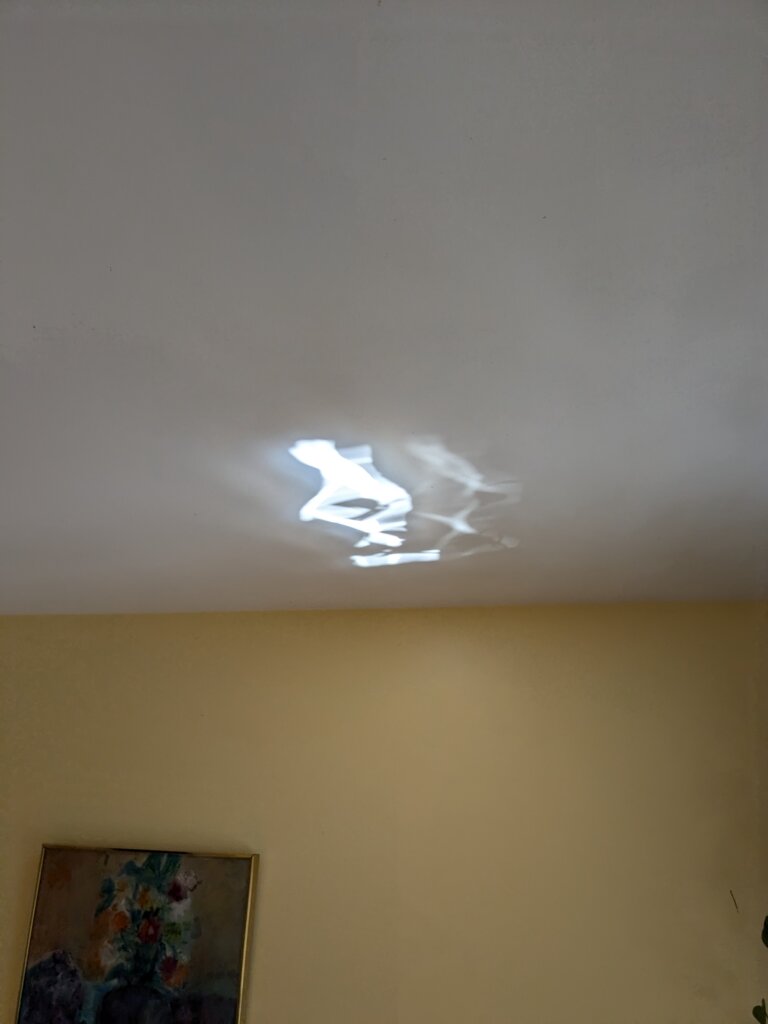 Light spot on the ceiling